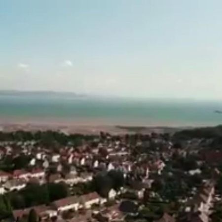 Mumbles - Modern Apartment With Panoramic Sea Views Oystermouth Екстер'єр фото