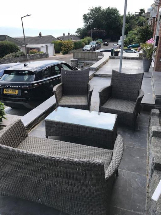 Mumbles - Modern Apartment With Panoramic Sea Views Oystermouth Екстер'єр фото